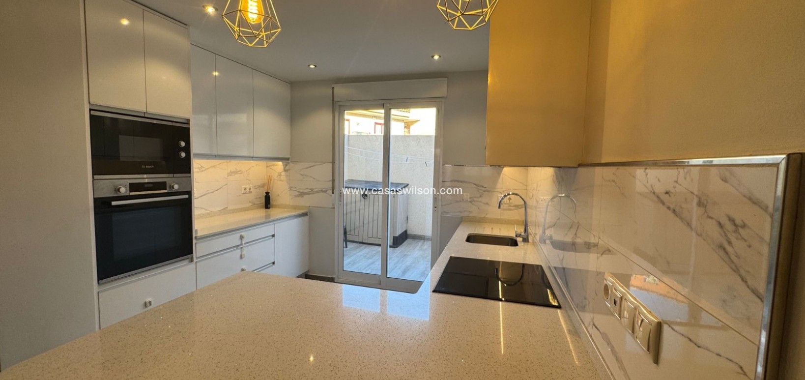 Sale - Apartment - La Zenia - Costa Blanca