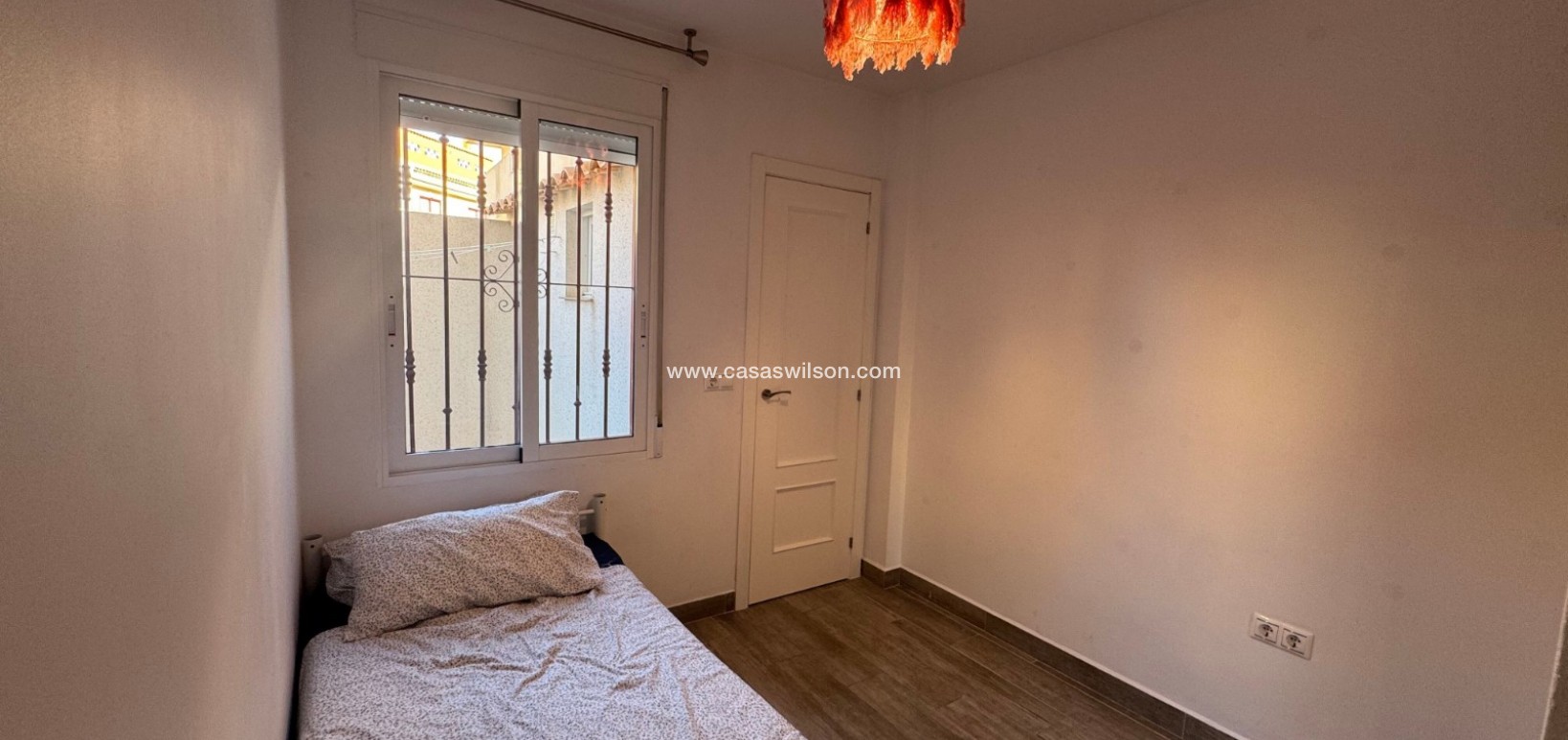 Sale - Apartment - La Zenia - Costa Blanca