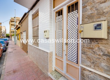 Sale - Apartment - Torrevieja - Centro