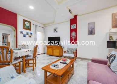 Sale - Apartment - Torrevieja - Centro