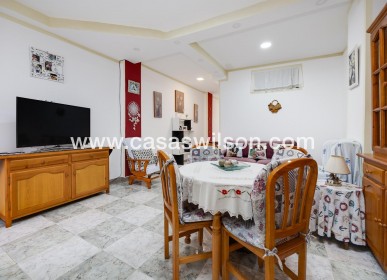 Sale - Apartment - Torrevieja - Centro