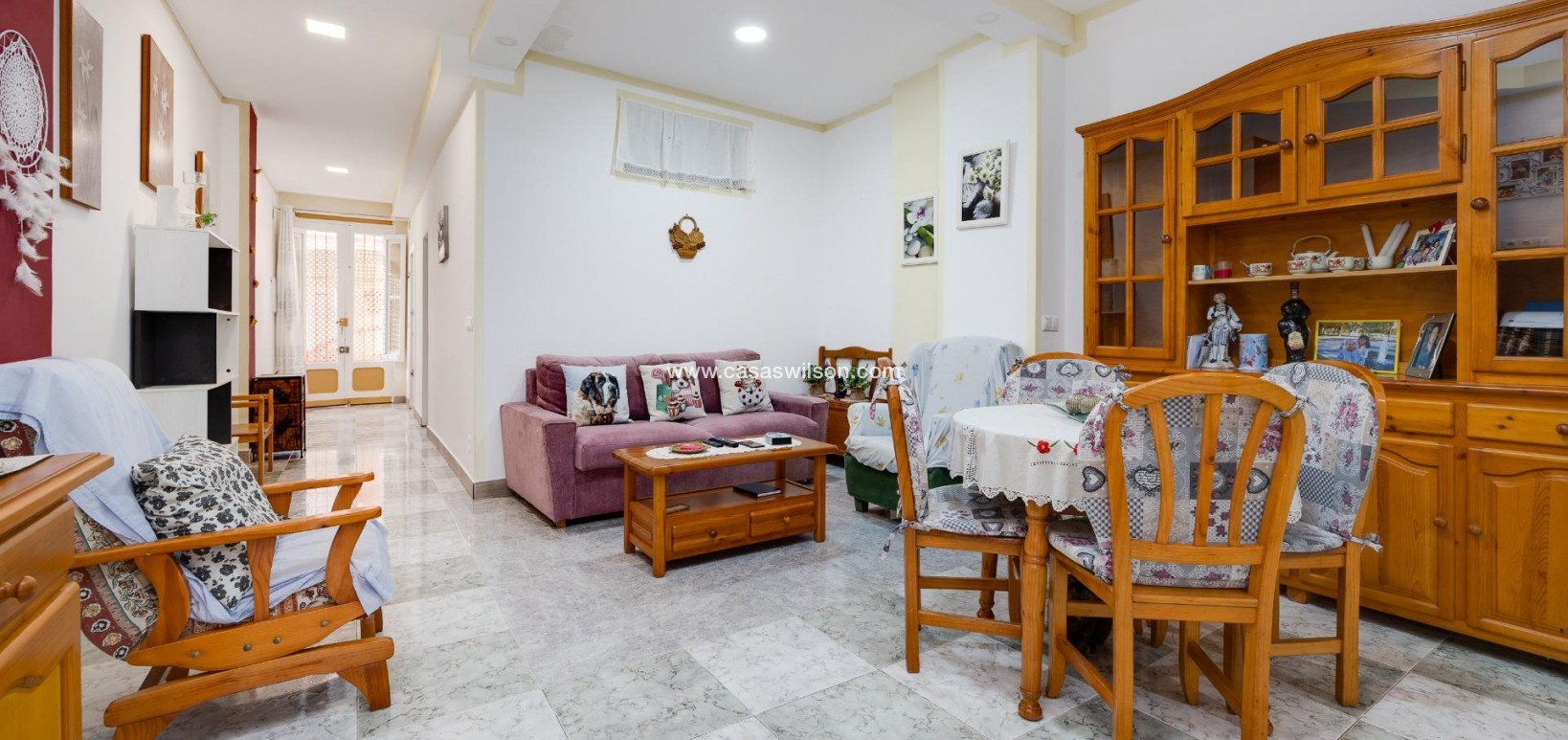 Sale - Apartment - Torrevieja - Centro