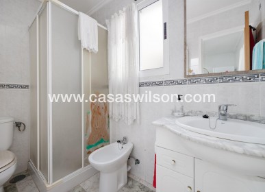 Sale - Apartment - Torrevieja - Centro