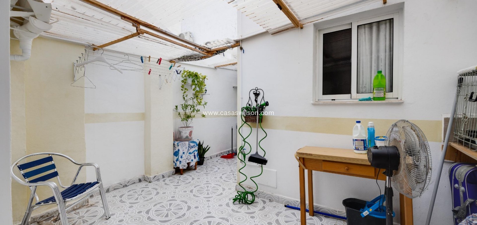 Sale - Apartment - Torrevieja - Centro