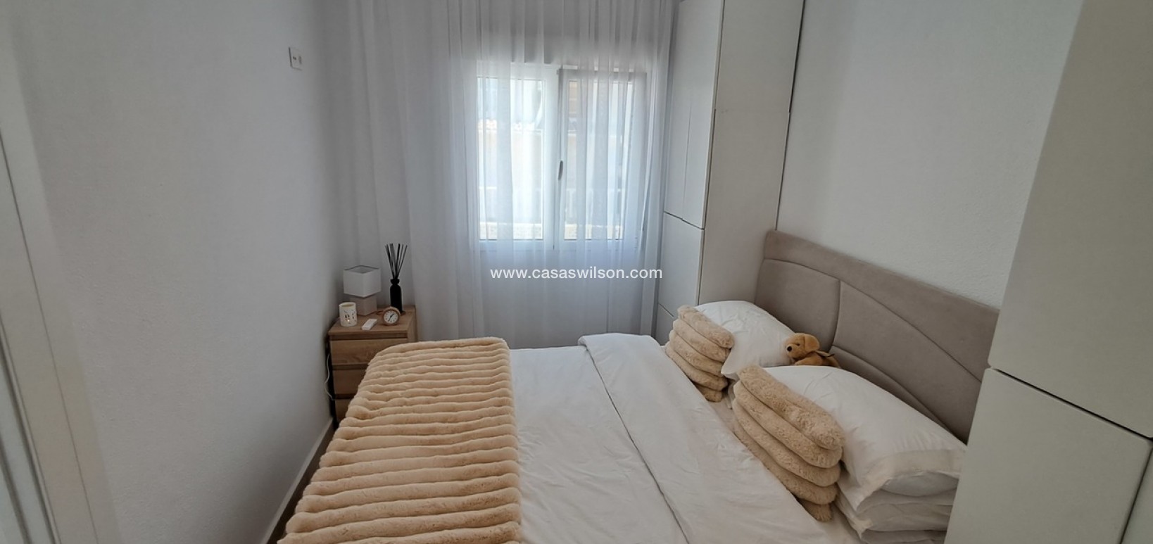 Sale - Apartment - San Miguel de Salinas - Inland