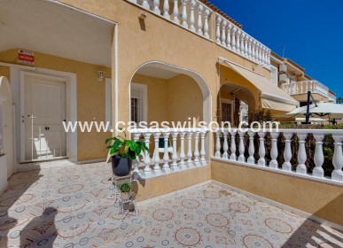Sale - Bungalow - Torrevieja - Los Frutales