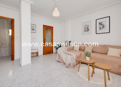 Sale - Bungalow - Torrevieja - Los Frutales