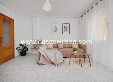 Sale - Bungalow - Torrevieja - Los Frutales