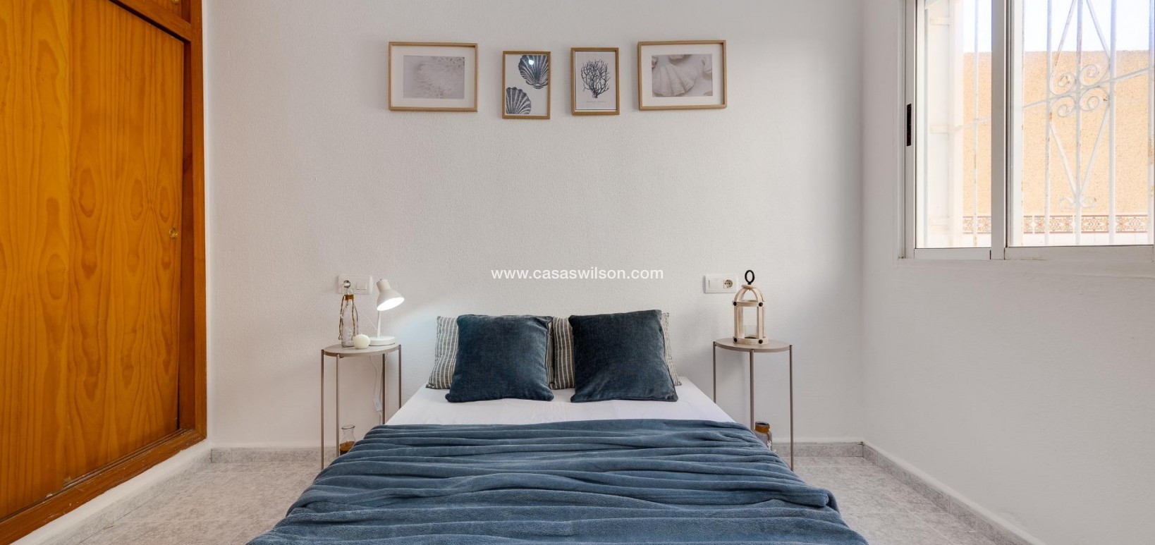 Sale - Bungalow - Torrevieja - Los Frutales