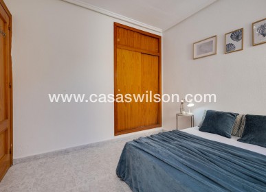 Sale - Bungalow - Torrevieja - Los Frutales