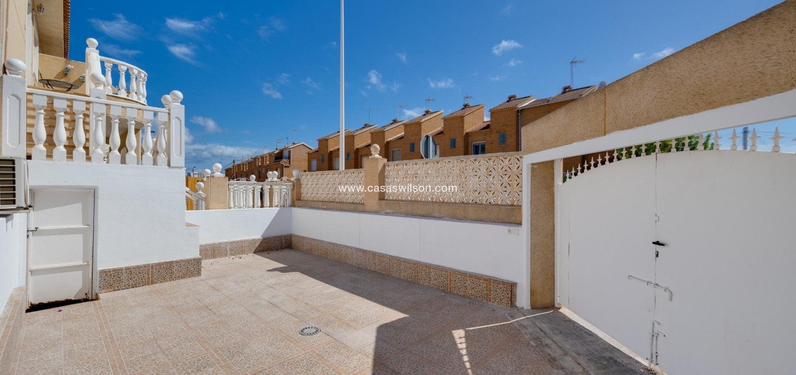 Sale - Bungalow - Torrevieja - Los Frutales