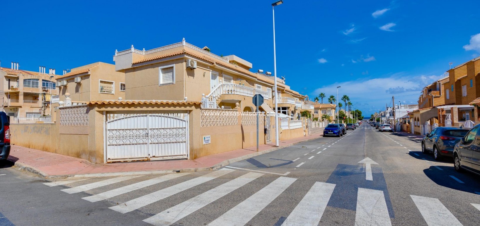 Sale - Bungalow - Torrevieja - Los Frutales
