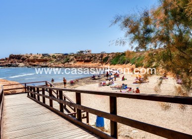 Sale - Bungalow - Torrevieja - Los Frutales