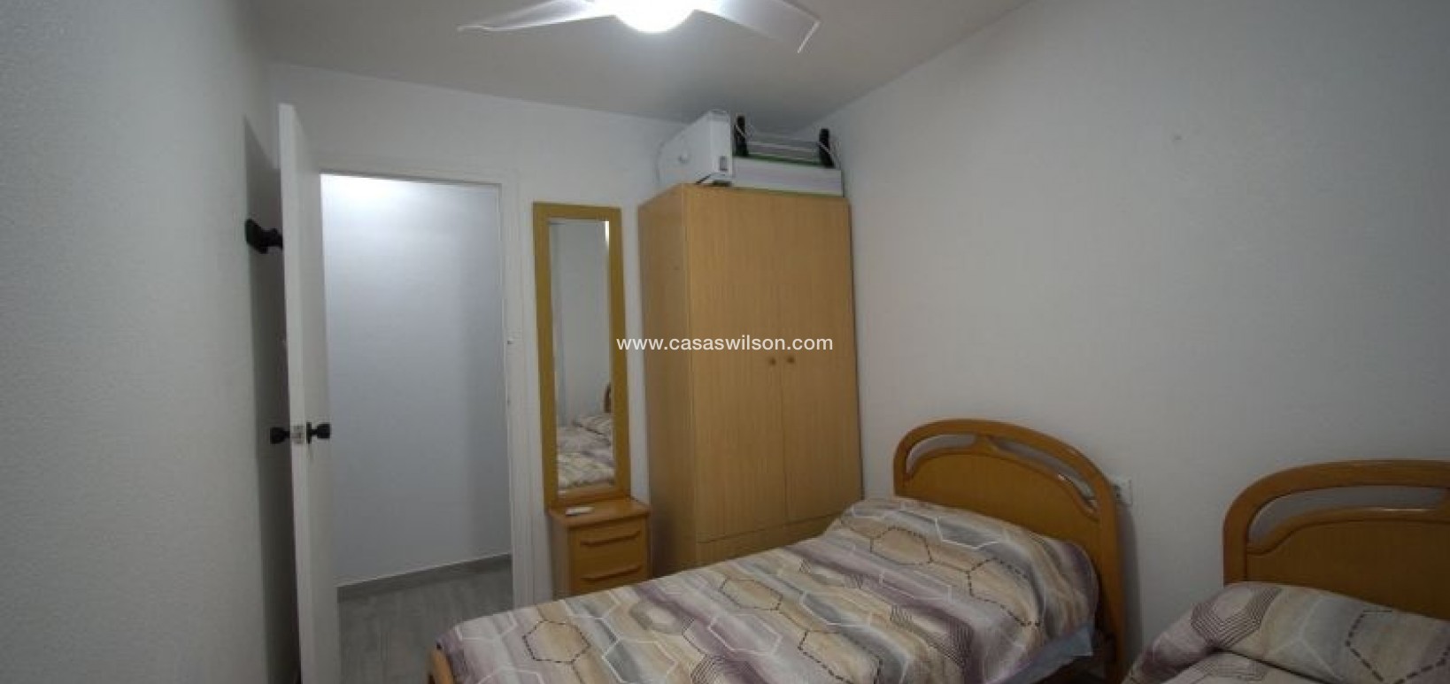 Sale - Apartment - Torrevieja - Costa Blanca