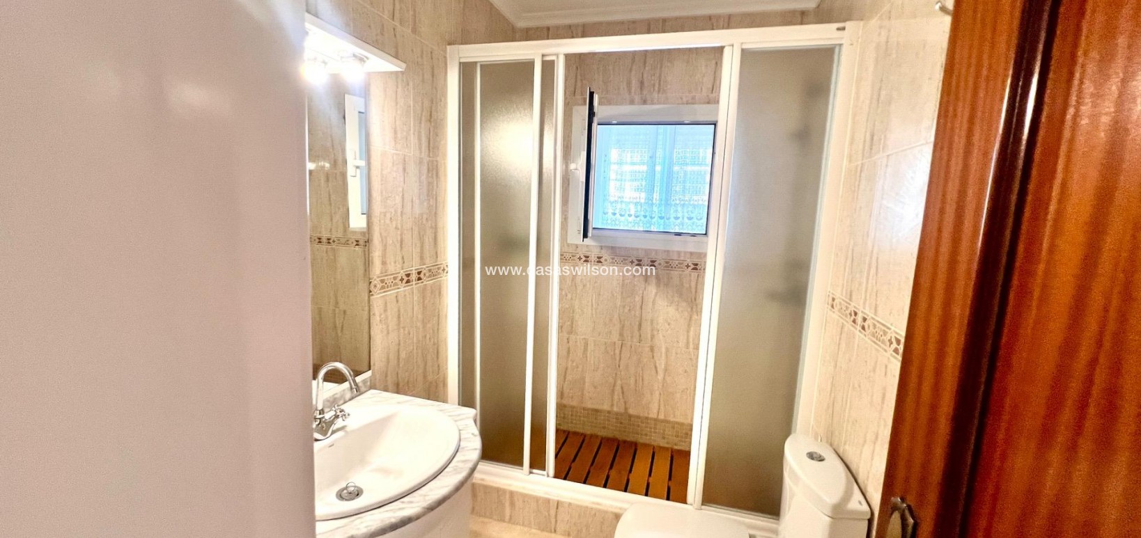 Sale - Apartment - Torrevieja - Playa de los Naufragos