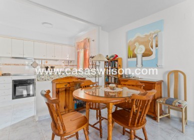 Sale - Bungalow - Torrevieja - Costa Blanca