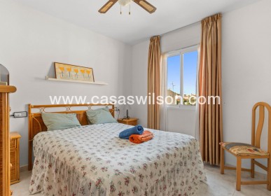 Sale - Bungalow - Torrevieja - Costa Blanca