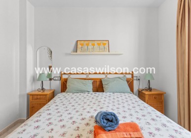 Sale - Bungalow - Torrevieja - Costa Blanca