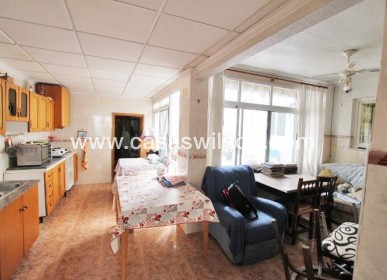 Sale - Townhouse - Guardamar del Segura - CENTRO