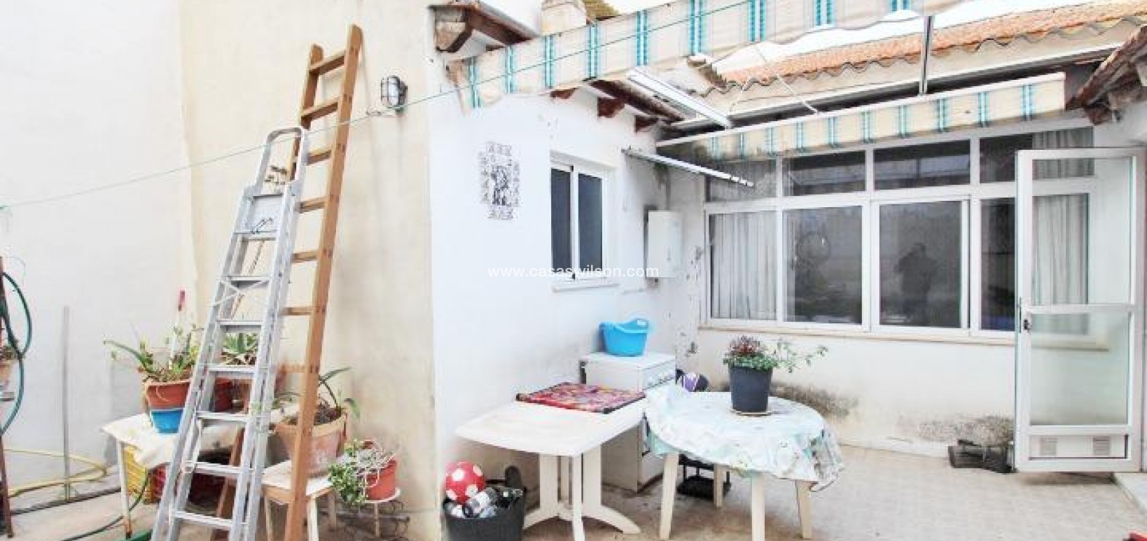 Sale - Townhouse - Guardamar del Segura - CENTRO