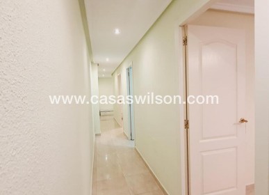 Venta - Apartamento - Torrevieja - Centro