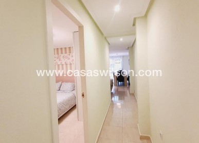 Venta - Apartamento - Torrevieja - Centro