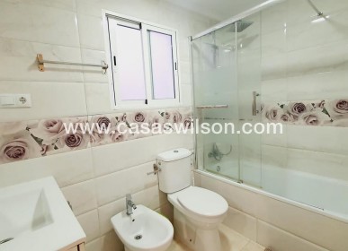 Venta - Apartamento - Torrevieja - Centro