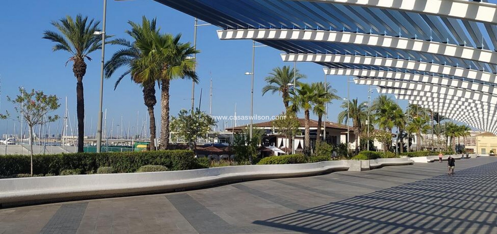 Venta - Apartamento - Torrevieja - Centro