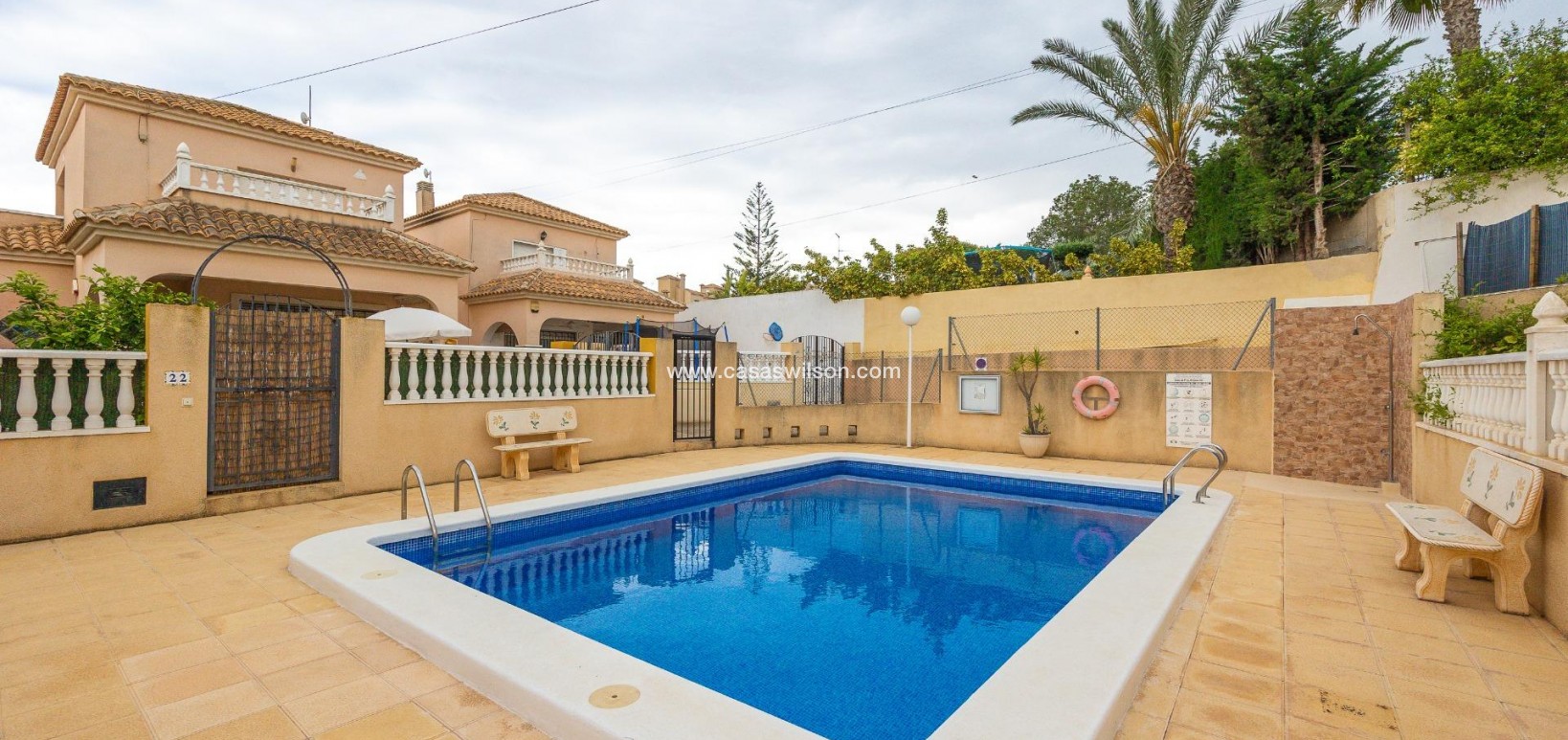 Sale - Villa - Orihuela Costa - Villamartín-Las Filipinas