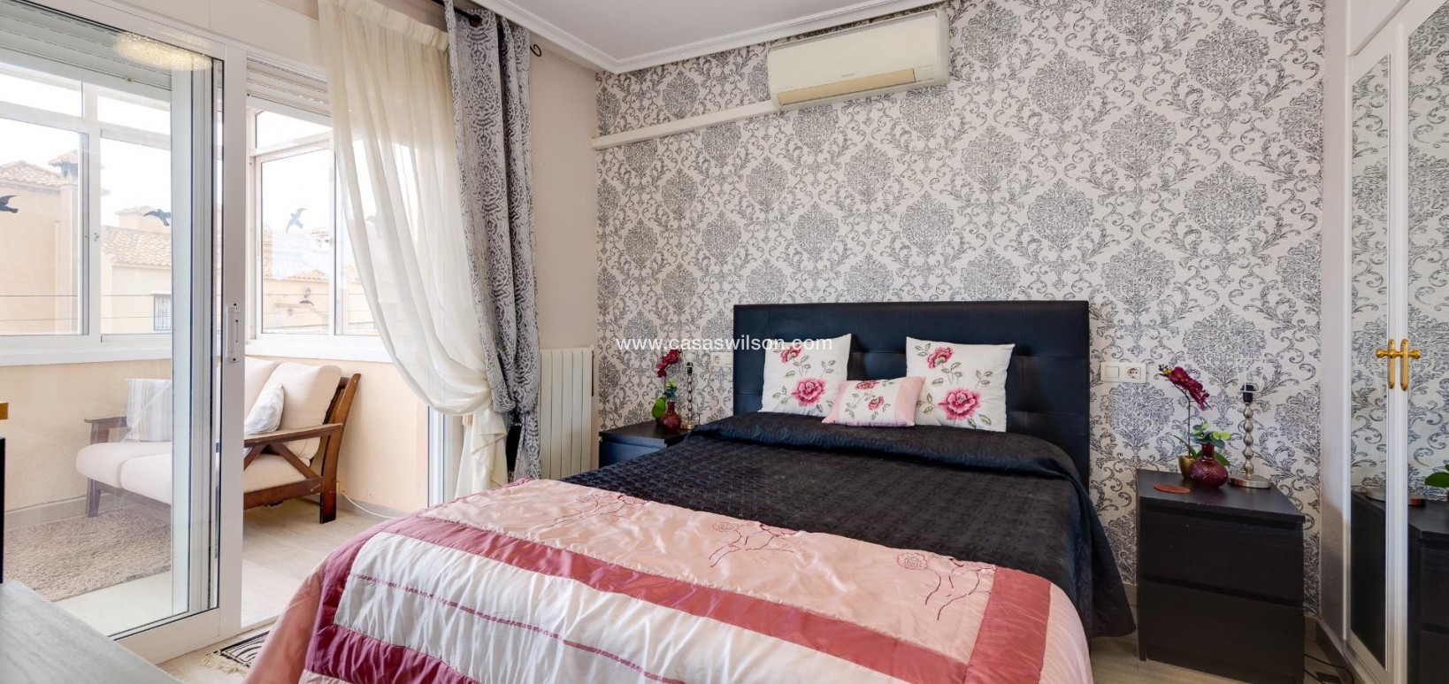 Sale - Villa - Orihuela Costa - Villamartín-Las Filipinas