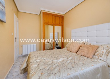 Sale - Villa - Orihuela Costa - Villamartín-Las Filipinas