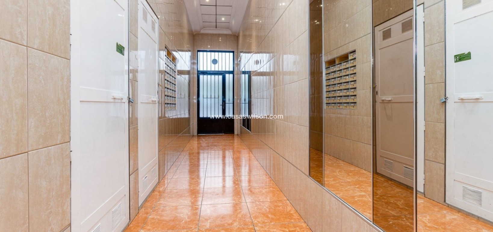 Sale - Apartment - Torrevieja - Costa Blanca