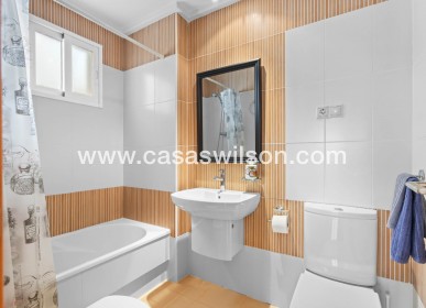 Sale - Apartment - Torrevieja - Costa Blanca