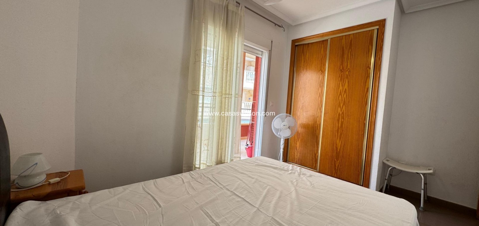 Sale - Apartment - Torrevieja - Costa Blanca