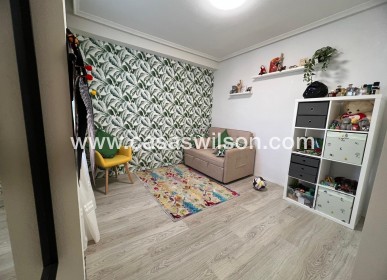 Sale - Apartment - Torrevieja - Aguas Nuevas