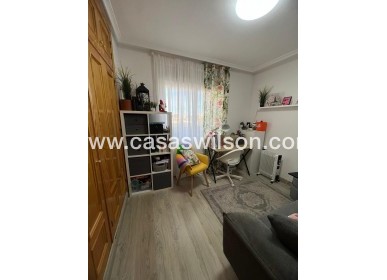 Sale - Apartment - Torrevieja - Aguas Nuevas