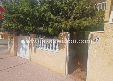 Sale - Bungalow - Torrevieja - Costa Blanca
