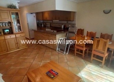 Sale - Bungalow - Torrevieja - Costa Blanca
