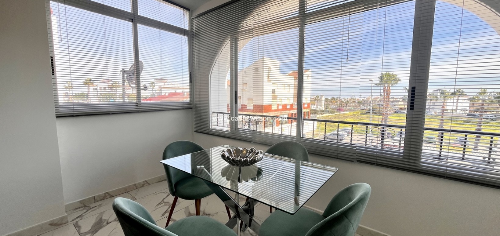 Sale - Apartment - Villamartin - Costa Blanca