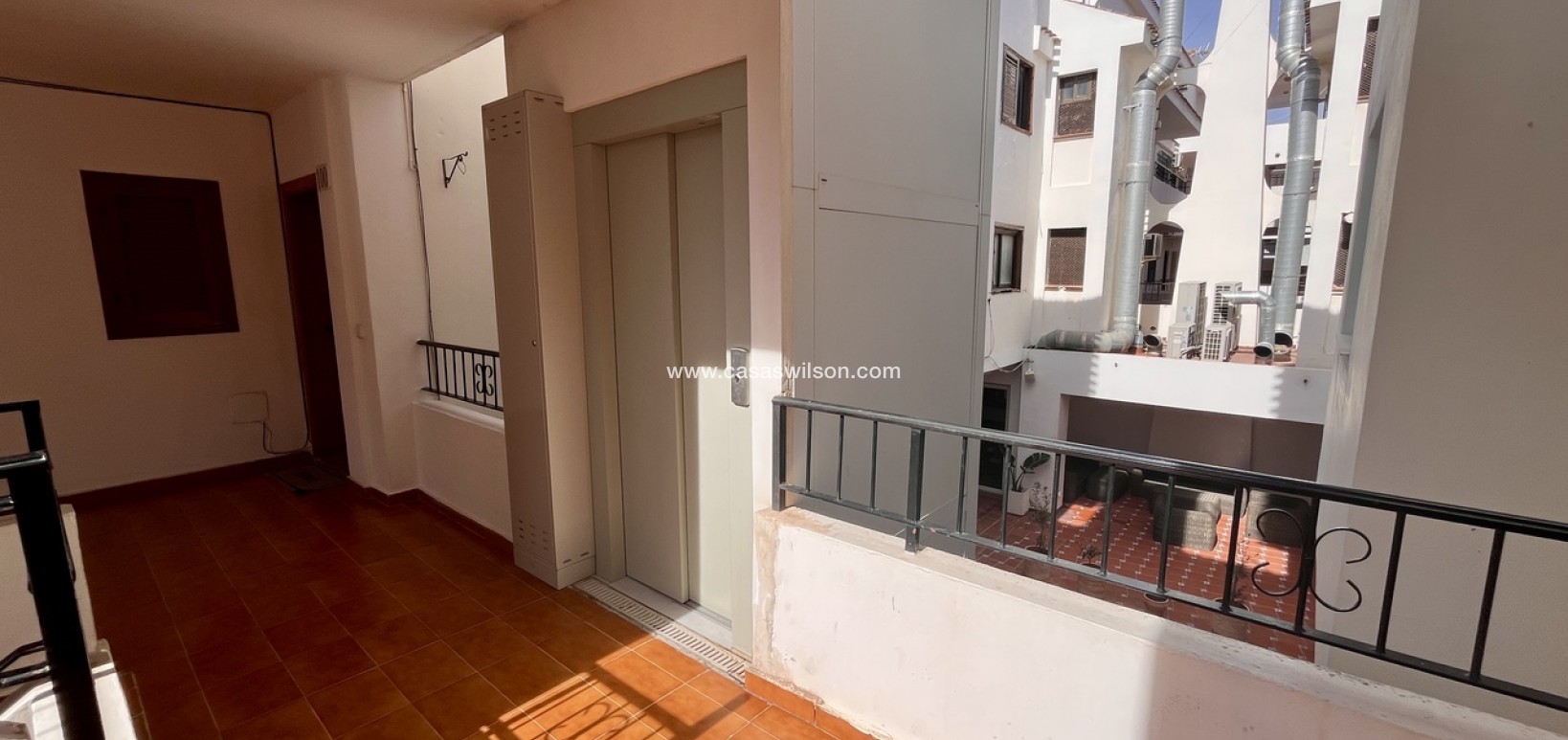 Sale - Apartment - Villamartin - Costa Blanca