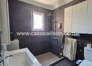 Sale - Townhouse - Torrevieja - Costa Blanca