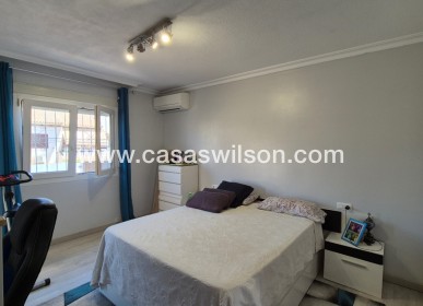 Sale - Townhouse - Torrevieja - Costa Blanca