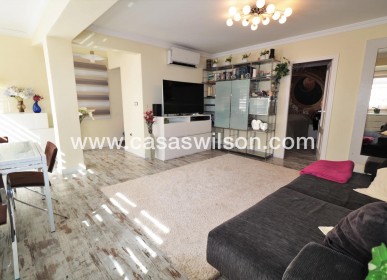 Sale - Apartment - Torrevieja - Playa de los Naufragos