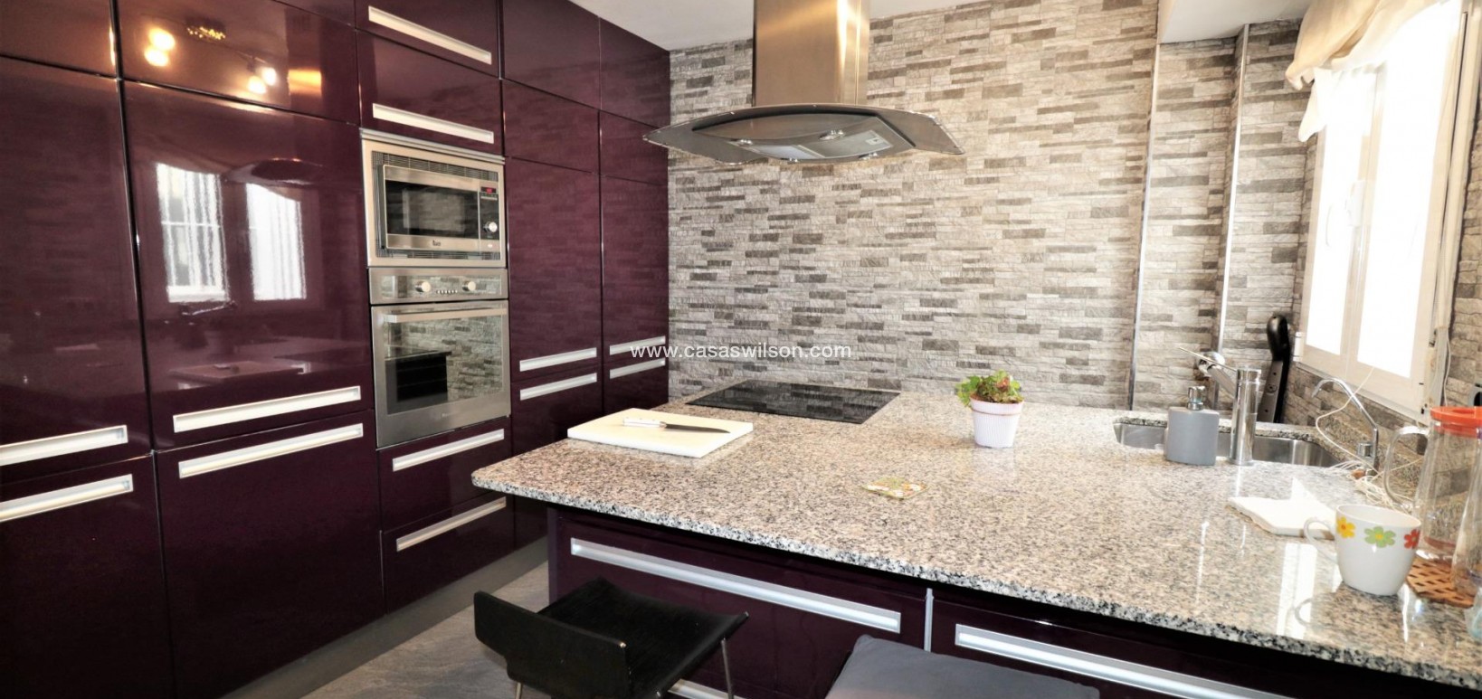 Sale - Apartment - Torrevieja - Playa de los Naufragos