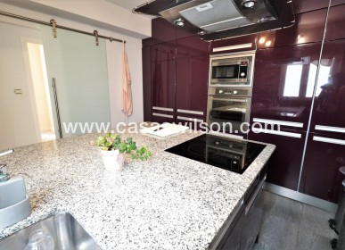 Sale - Apartment - Torrevieja - Playa de los Naufragos