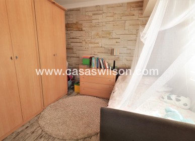 Sale - Apartment - Torrevieja - Playa de los Naufragos
