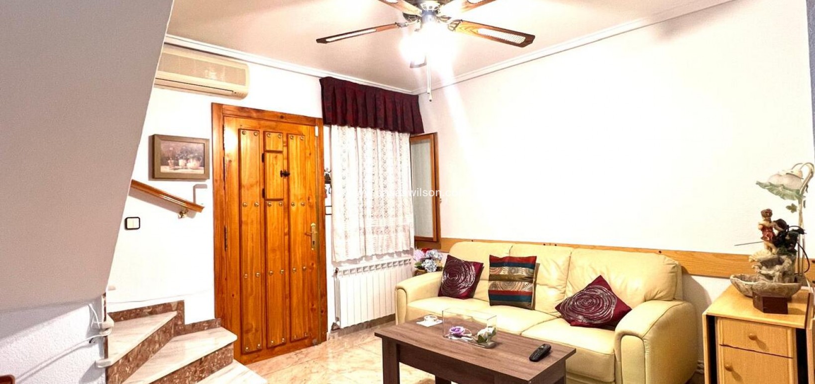 Sale - Apartment - Torrevieja - Costa Blanca