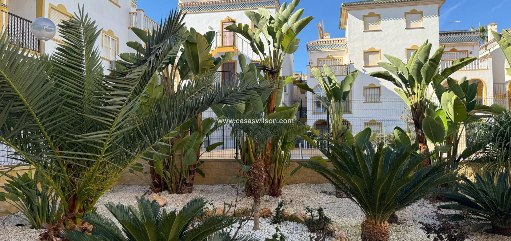 Sale - Bungalow - Torrevieja - Cañada Del Molino