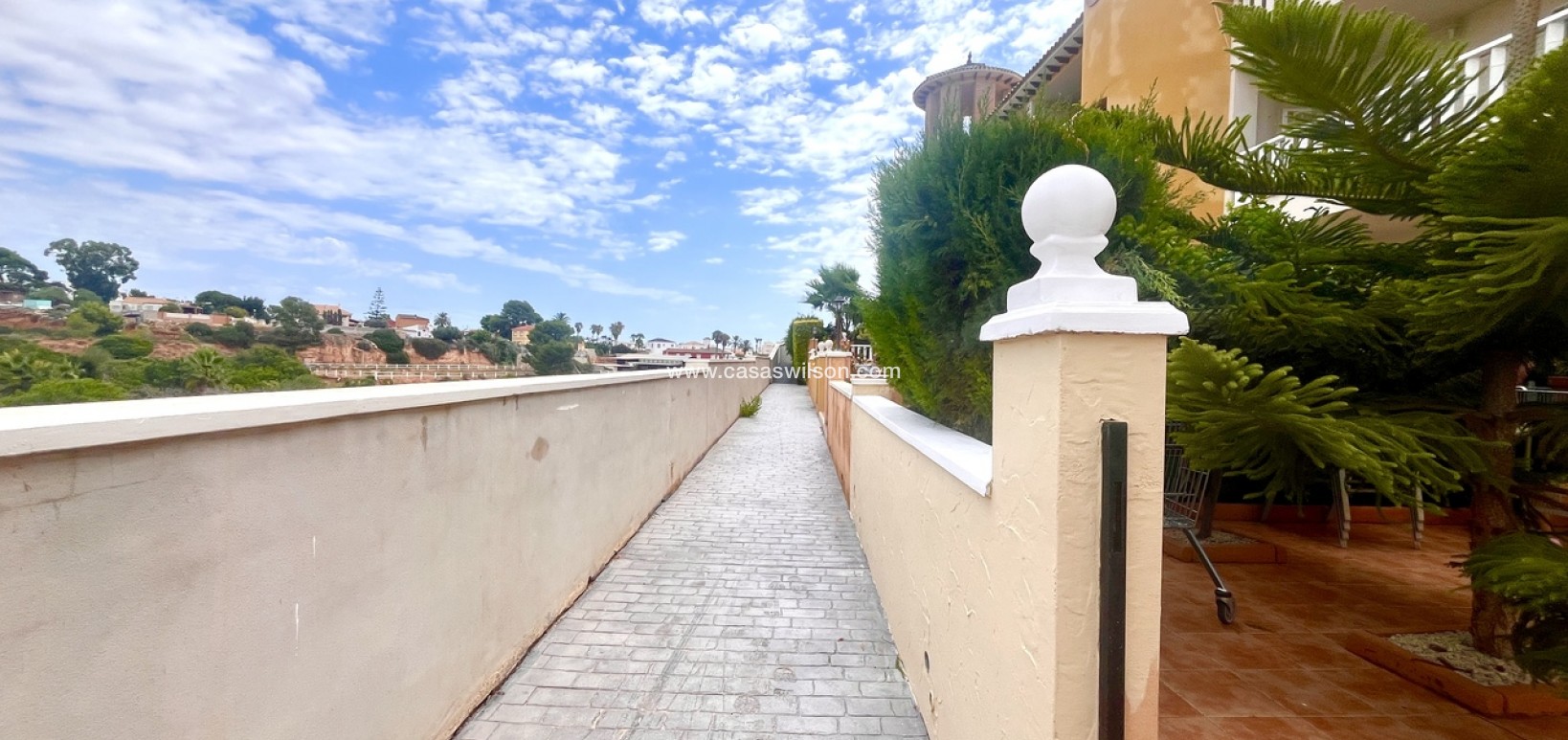 Sale - Apartment - Cabo Roig - Costa Blanca