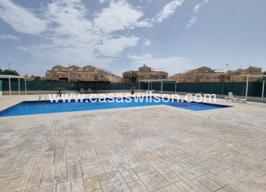 Sale - Bungalow - Torrevieja - La Siesta - El Salado - Torreta